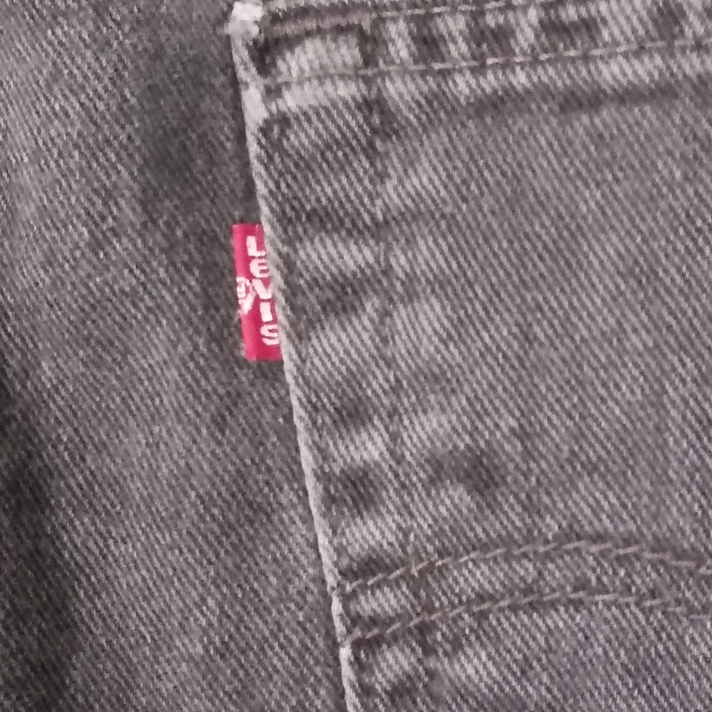 Vintage Levis 550 Relaxed Fit Made in USA Black Wash Jeans Mens 44x30 Fit 42x28